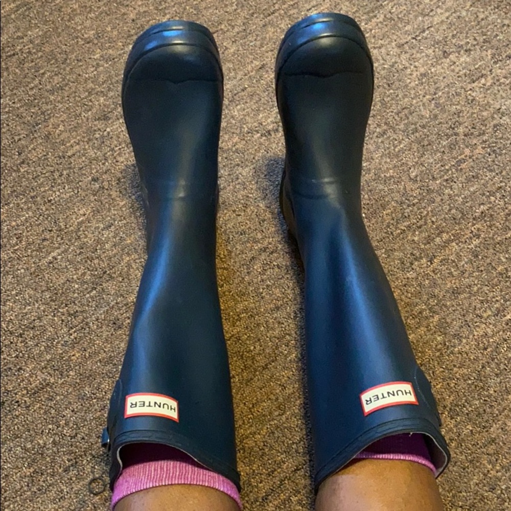 Blue hunter rain boots **day Sale**